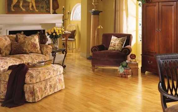 地暖上面鋪什么好？是選擇地板呢？還是瓷磚呢？